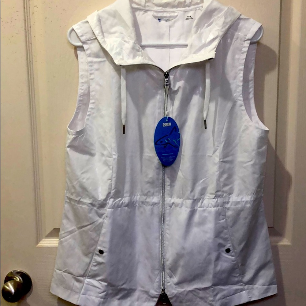 Greg Norman Women’s Waterproof Golf Vest